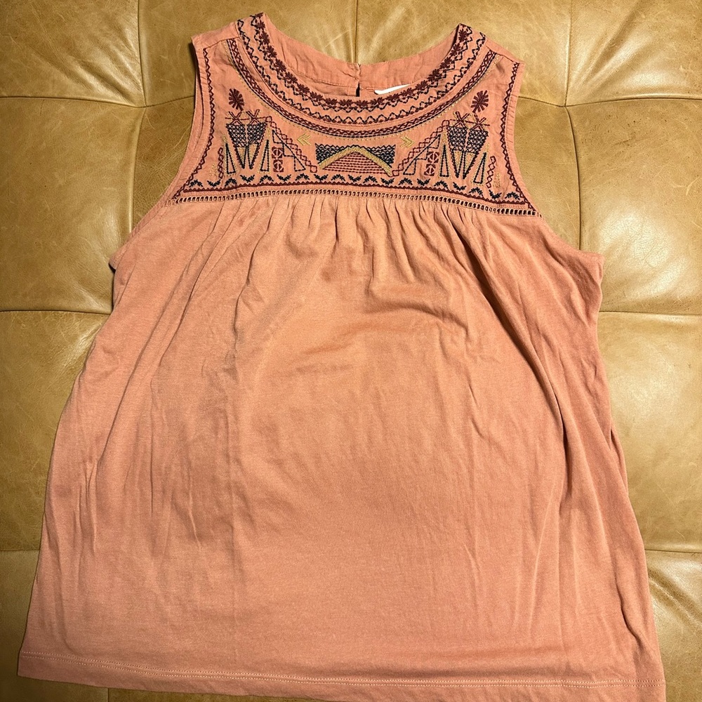 Caslon top